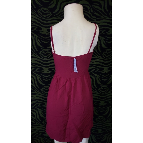 Forever 21 burgundy w/ black mesh dress - Picture 5 of 6